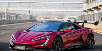 Arsitektur Kendaraan Listrik BYD dalam Menembus Batas Mobilitas Masa Depan: Integrasi Kecerdasan Teknologi, Performa, dan Kendali