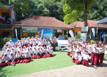 BYD Luncurkan “Small Steps for Tomorrow” untuk Dukung Mimpi Generasi Muda Indonesia