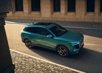 Tantangan Harga Energi Global, PHEV Jadi Jawaban Mobilitas Efisien Tanpa Kompromi Jarak Jauh