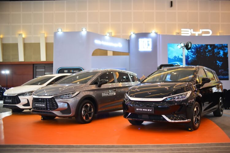 BYD M6 DM Hadirkan Lebih Banyak Pilihan untuk Setiap Cerita Perjalanan Keluarga di GIIAS Surabaya 2026