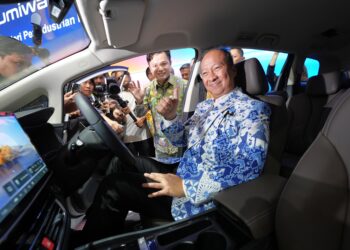 Menteri Perindustrian Apresiasi BYD M6 Produksi Lokal, Dukung Percepatan EV di Indonesia