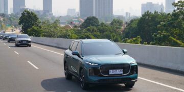 Menempuh Jarak Lebih Jauh dengan Efisiensi Optimal, LEPAS L8 PHEV Hadir untuk Mobilitas Harian hingga Perjalanan Jauh